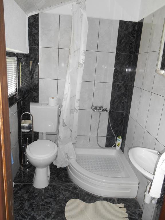 Appartement House Mihaela&Nina à Selište Drežničko Extérieur photo
