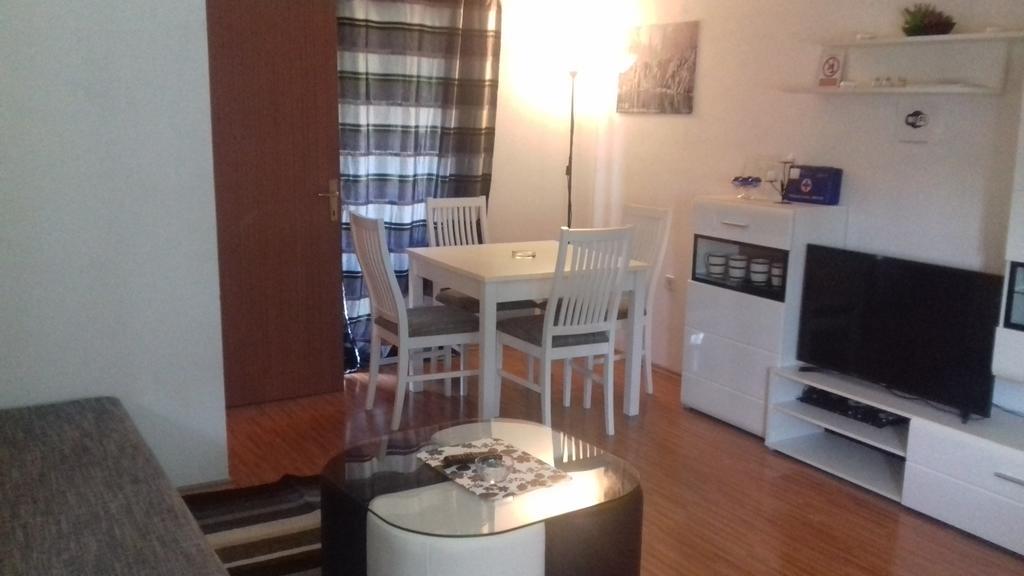 Appartement House Mihaela&Nina à Selište Drežničko Extérieur photo