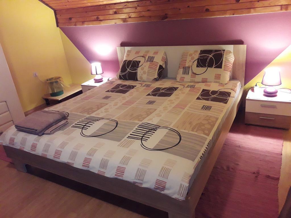 Appartement House Mihaela&Nina à Selište Drežničko Chambre photo
