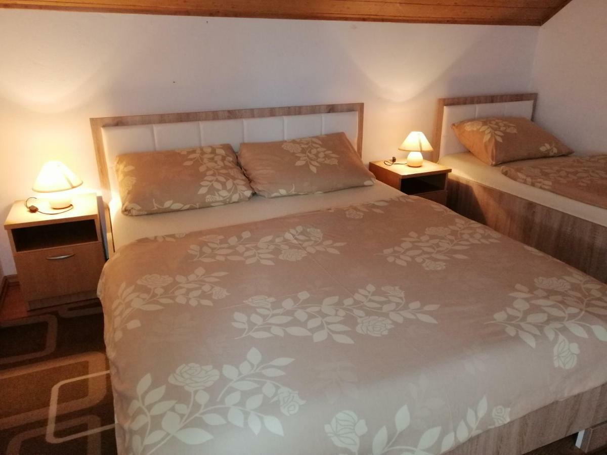 Appartement House Mihaela&Nina à Selište Drežničko Extérieur photo
